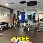 Alpin Art In Iceberg - Free Pool, Sauna And Fitness *