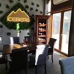 Alpin Art In Iceberg - Free Pool, Sauna And Fitness *
