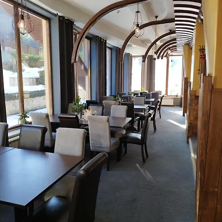 Alpin Art In Iceberg - Free Pool, Sauna And Fitness * 波罗维茨